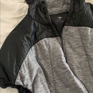 North face capped sleeve vest